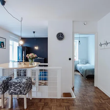 Lägenhet Spacious Near The Airport And Bus Station Tallinn