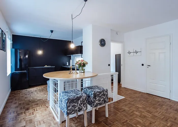 Spacious Near The Airport And Bus Station Tallinn