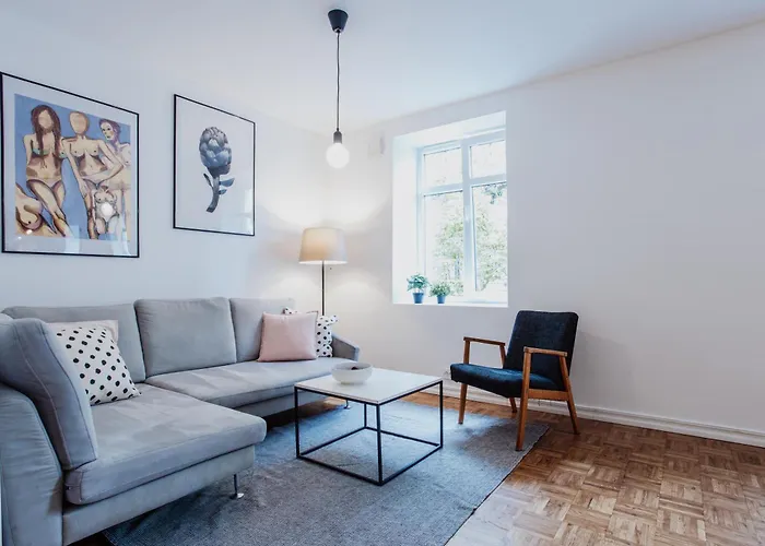 Spacious Near The Airport And Bus Station Tallinn