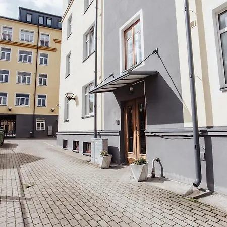 아파트 Spacious Near The Airport And Bus Station 탈린