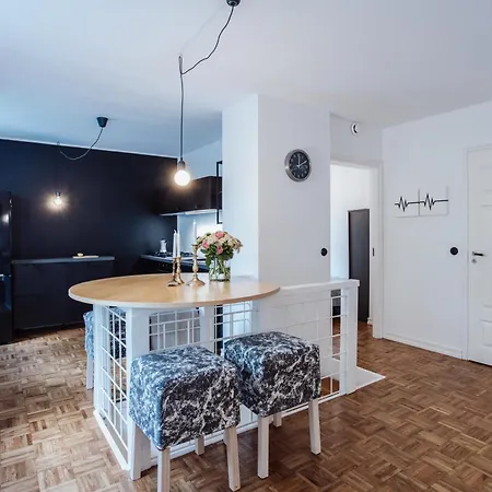Spacious Near The Airport And Bus Station Tallin